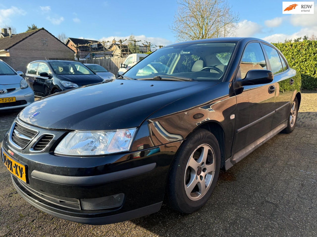 Saab 9-3 Sport Sedan - 1.8t Linear airco cruise lmv trekhaak apk 28-6-2026 - AutoWereld.nl