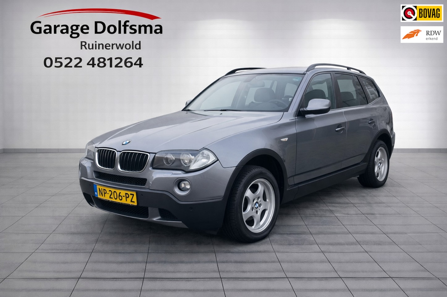 BMW X3 - 2.0i Executive-Pano-Trekhaak-PDC-Leer-Stoelverw- - AutoWereld.nl