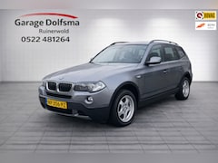 BMW X3 - 2.0i Executive-Pano-Trekhaak-PDC-Leer-Stoelverw