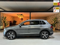 Volkswagen Tiguan - 2.0 TSI 4Motion Highline Garantie Pano Memory Leder Virtual Dash Carplay Camera StoelVW El