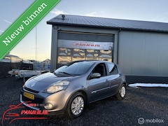 Renault Clio - 1.2 TCe "AIRCO+CRUISE+TREKHAAK+LMV"