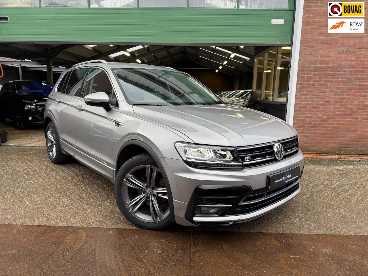 Volkswagen Tiguan - 1.5 TSI ACT R-LINE|TRHK/ACC/NAVI/PDC/ - AutoWereld.nl