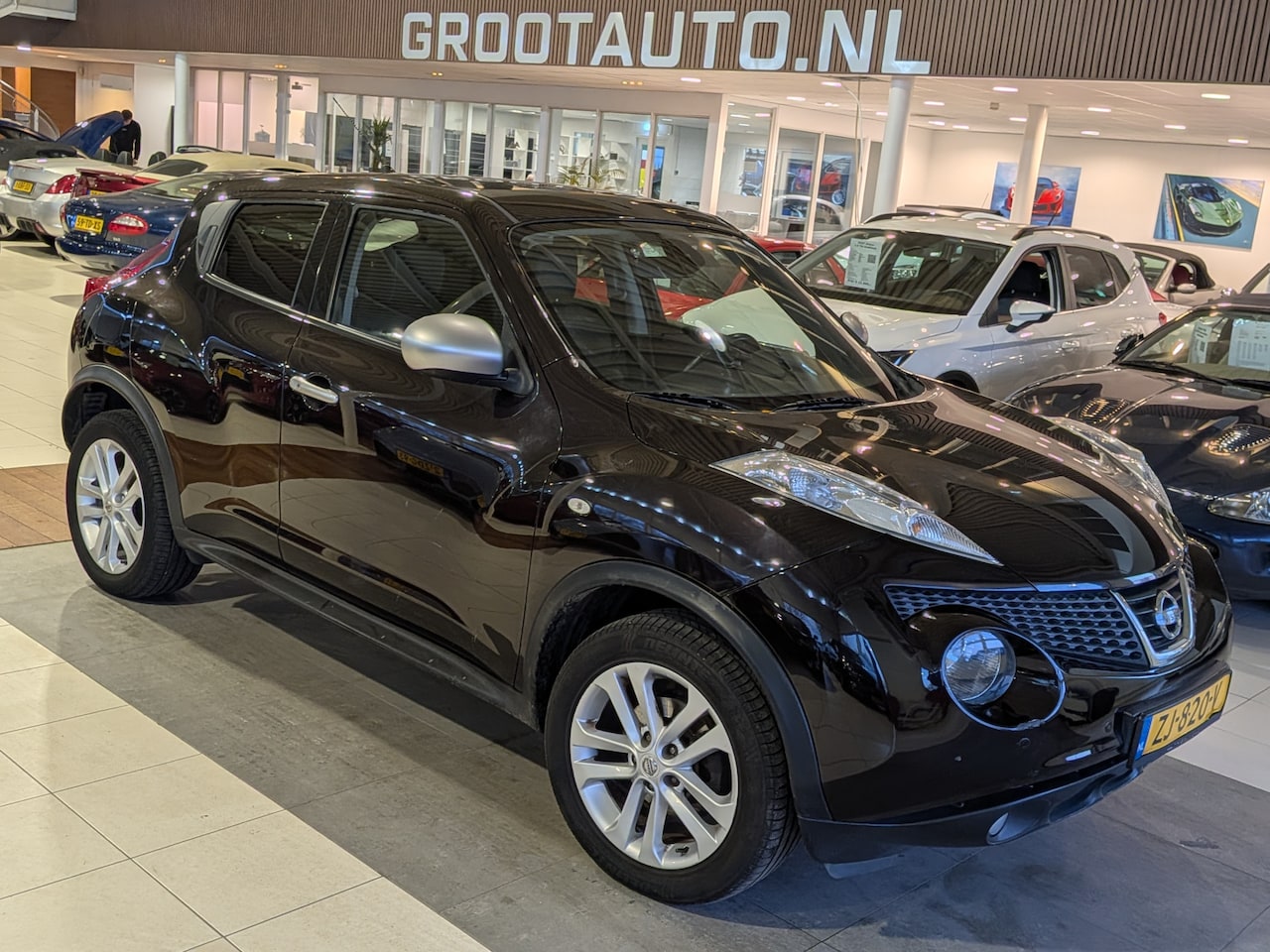 Nissan Juke - 1.6 Urban Premium Automaat Airco, Cruise Control, Stuurbekrachtiging - AutoWereld.nl
