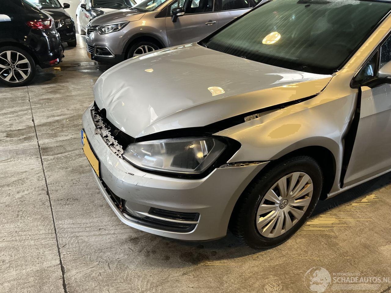 Volkswagen Golf - 1.6 TDI Comfortline NAP!