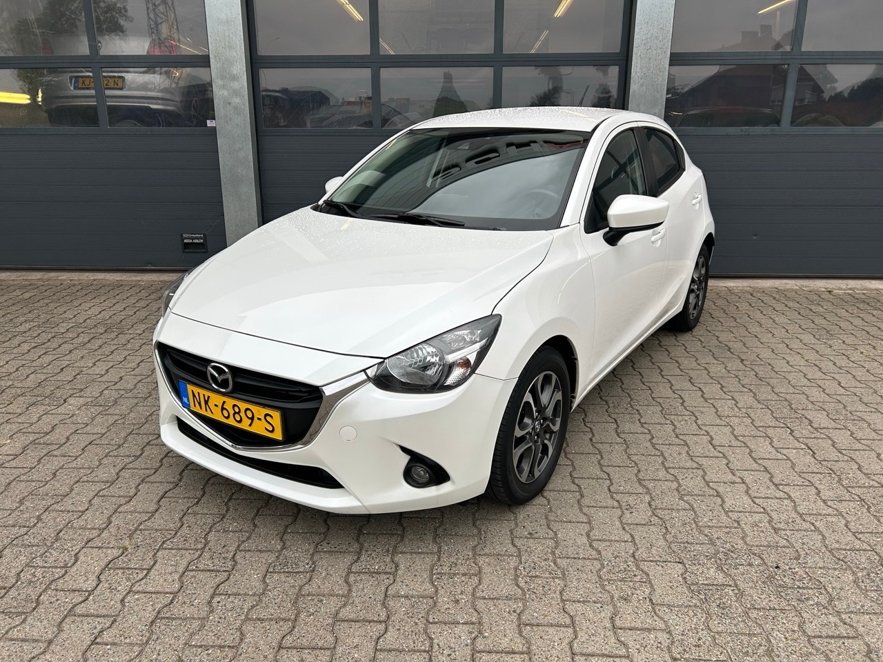 Mazda 2 - 1.5 90pk GT-M line - AutoWereld.nl