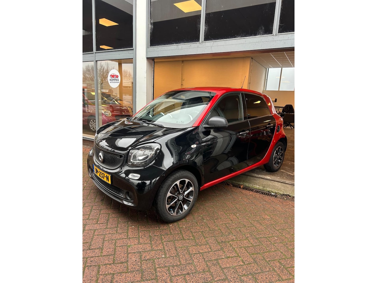 Smart Forfour - 1.0 Pure |Apk|AIRCO|NAP|S&S|CruiseControl|LM velgen - AutoWereld.nl