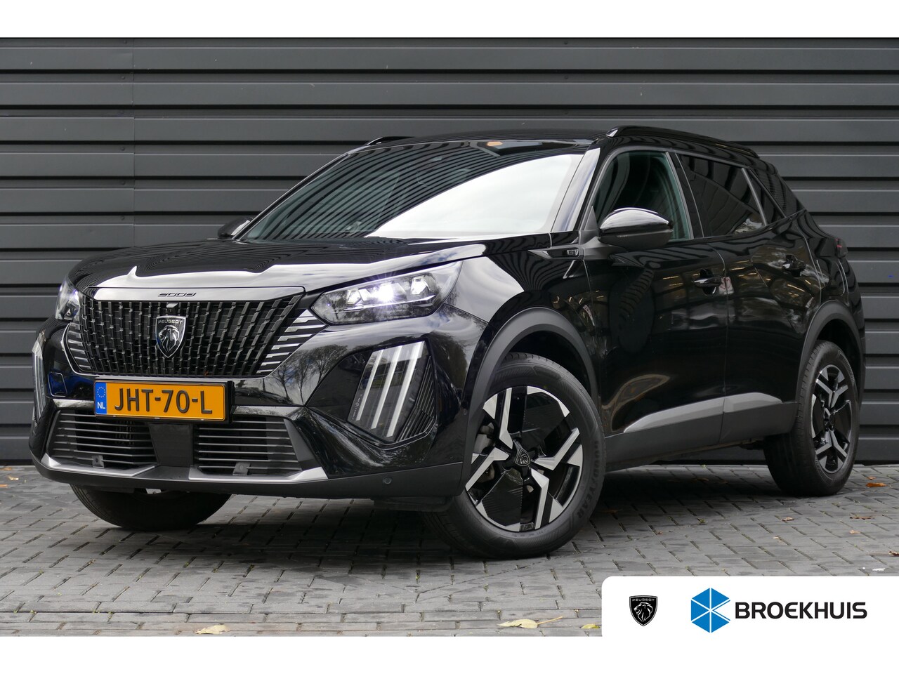 Peugeot 2008 - 1.2 PURETECH 130PK GT PACK AUTOMAAT / NAVI / ALCANTARA / PDC / CLIMA / 17"LMV / CAMERA V+A - AutoWereld.nl