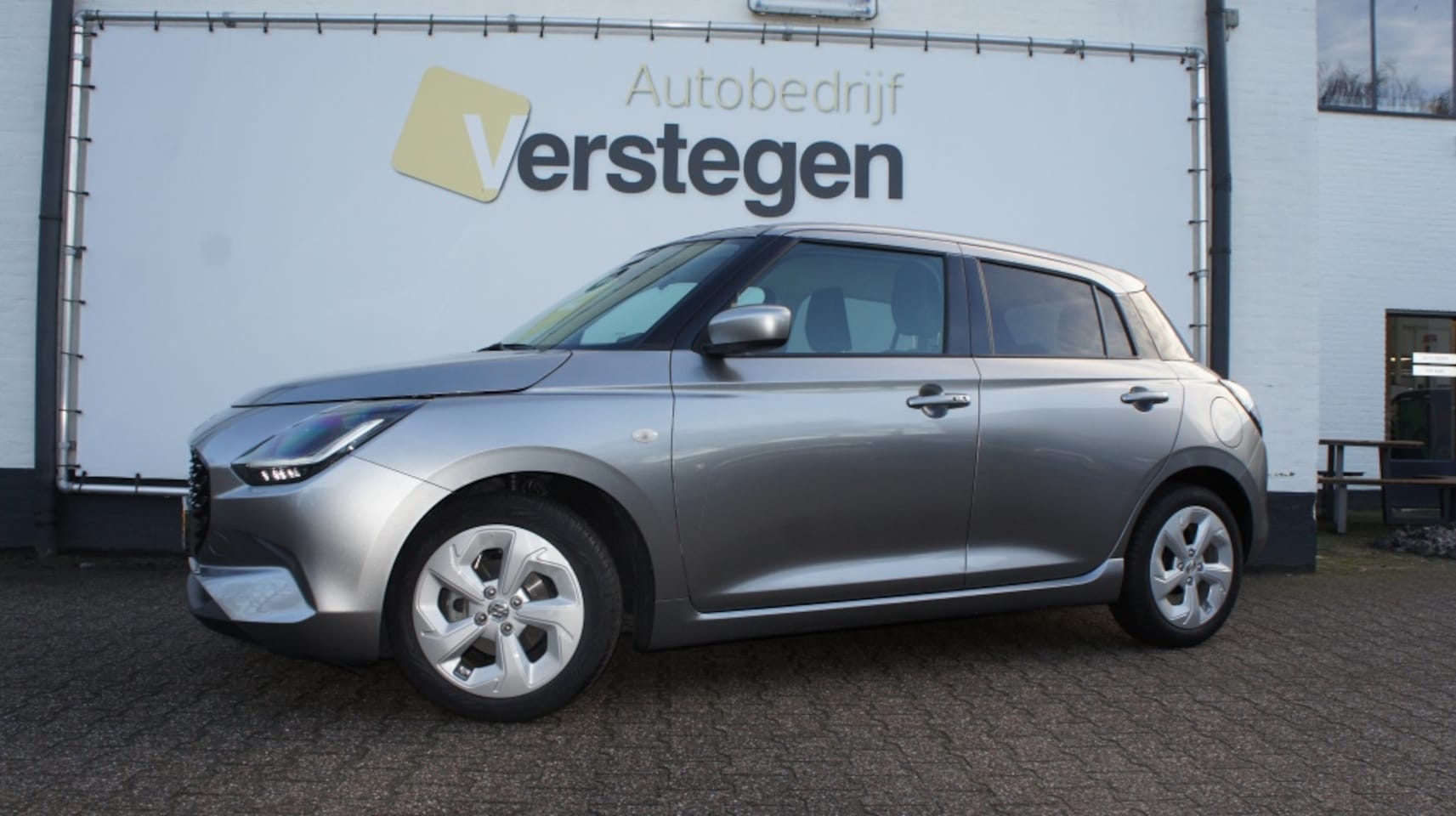 Suzuki Swift - 1.2 Select Sm.Hyb. - AutoWereld.nl