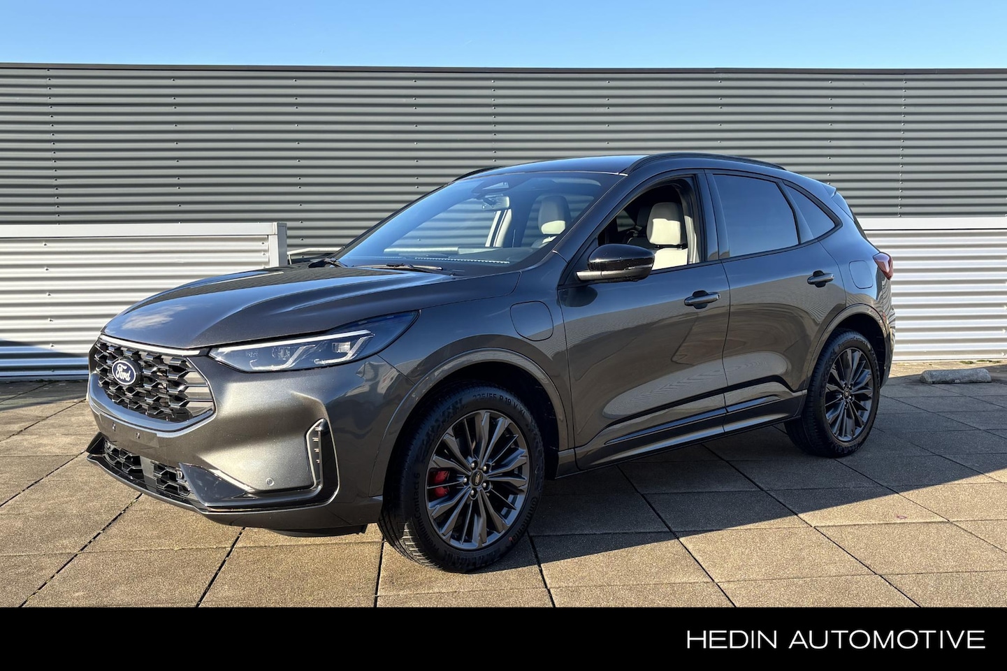 Ford Kuga - 2.5 PHEV Sound Edition | Trekhaak | Matrix Led | Bang & Olufsen | 19 inch | Uit voorraad l - AutoWereld.nl