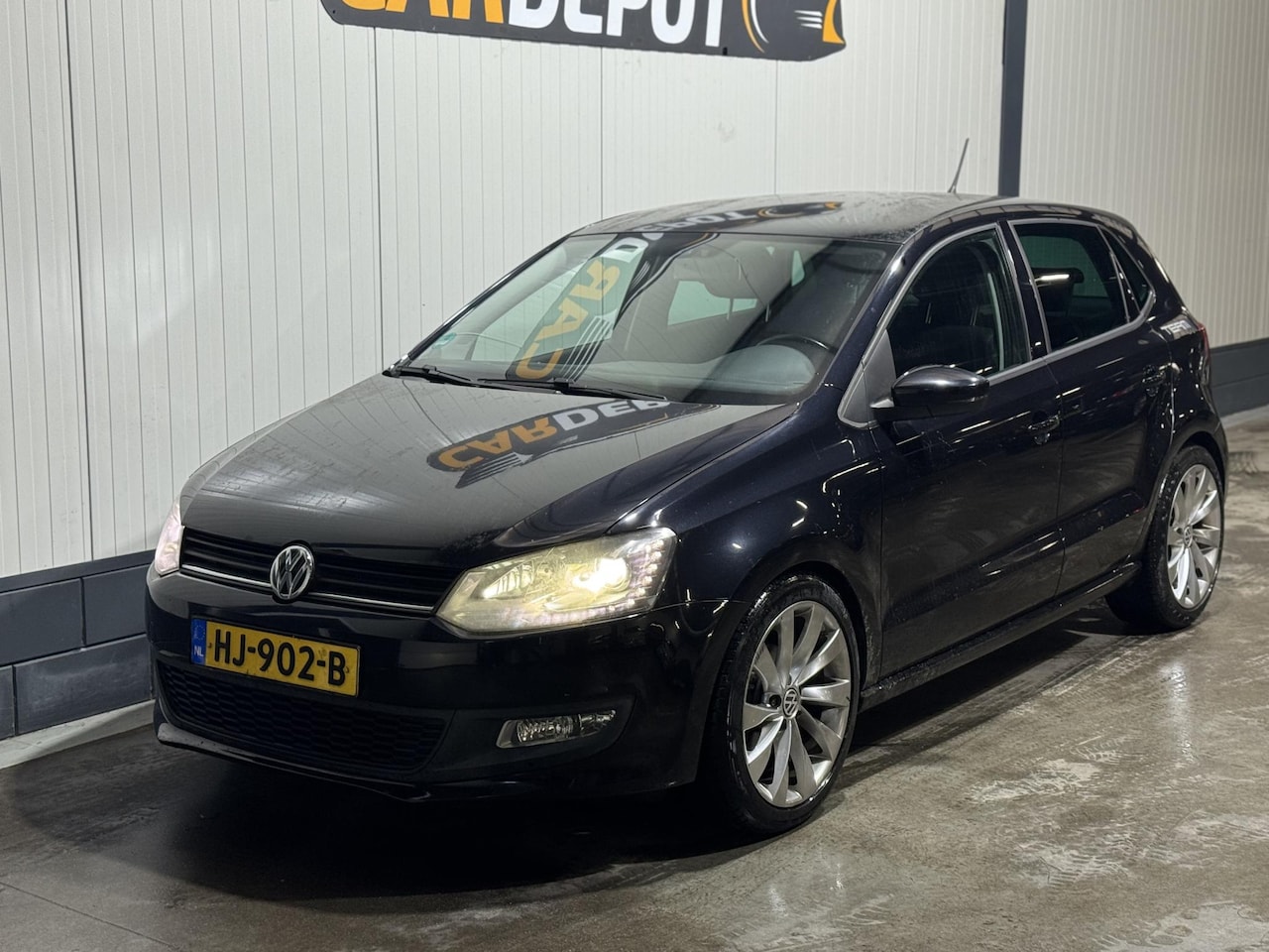 Volkswagen Polo - 1.2 TSI Highline Zeer Netjes 5 Deurs - AutoWereld.nl