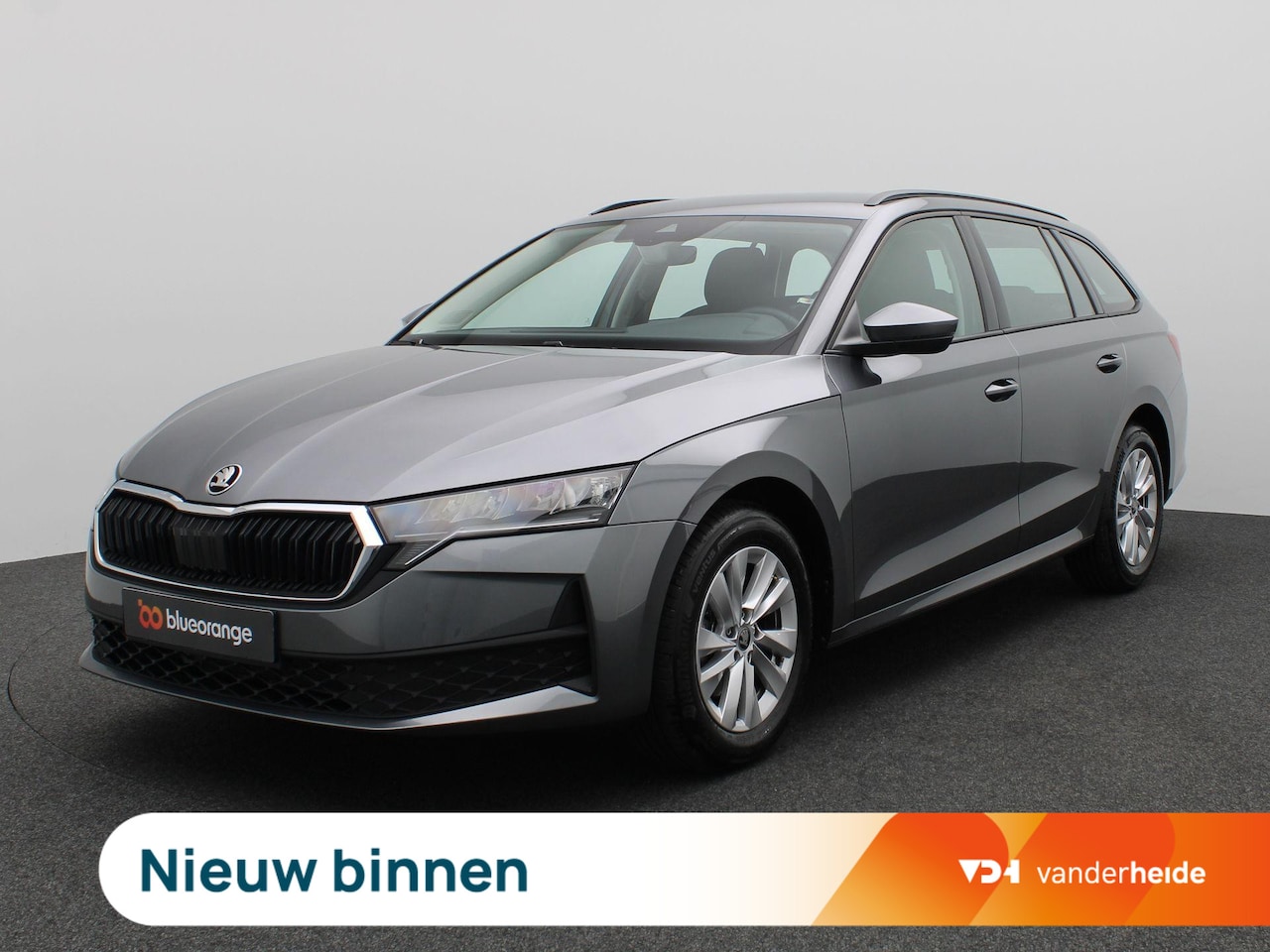 Skoda Octavia Combi - 1.5 TSI Edition 115PK Trekhaak, Parkeersensoren Achter, Stoelverwarming, Navi via Apple Ca - AutoWereld.nl