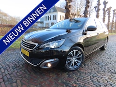 Peugeot 308 SW - 1.2 PureTech Blue Lease Premium Massage stoelen Stoelverwarming Leer Panoramadak Carplay P
