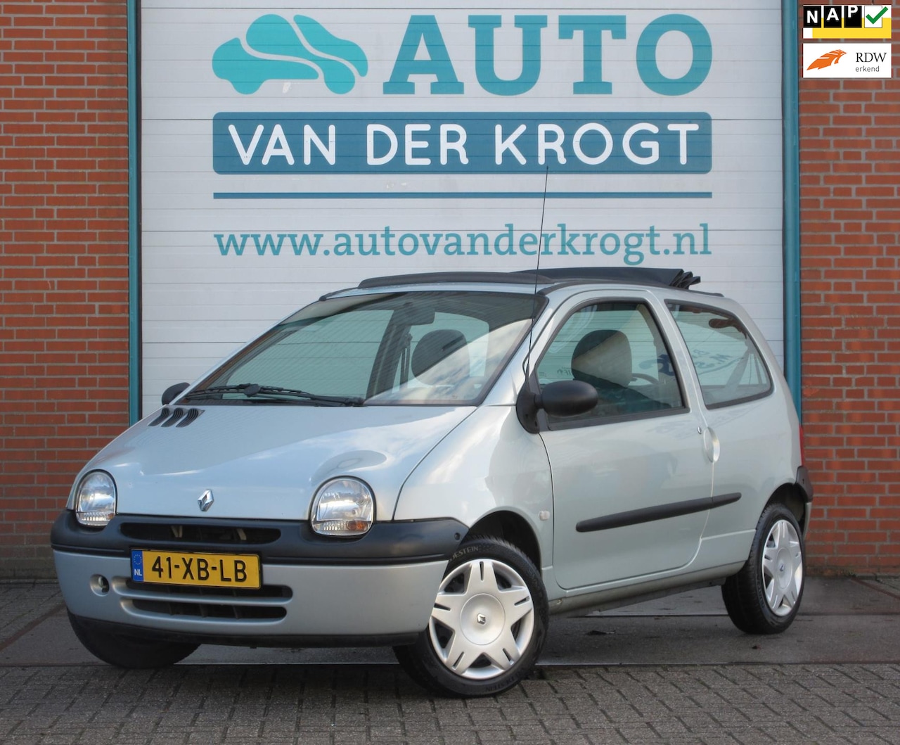 Renault Twingo - 1.2 Emotion 1.2 Emotion, 1e Eig, Airco, Vouwdak, Retro Twingo, APK 1-27 - AutoWereld.nl