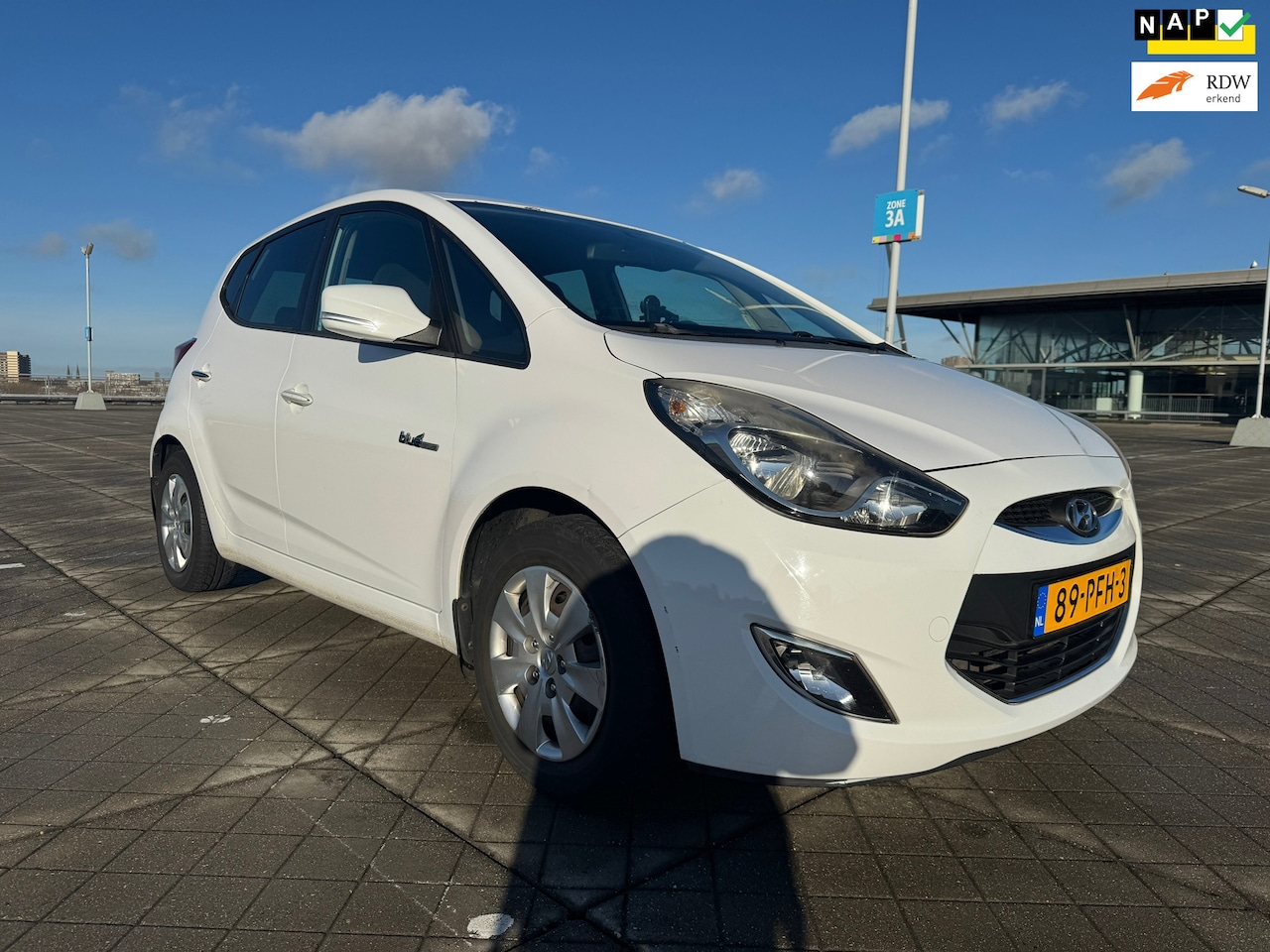 Hyundai ix20 - 1.4i i-Motion AIRCO ELEKTRISCHE RAMEN NAP - AutoWereld.nl