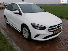 Mercedes-Benz B-klasse - 200d AUT AC CAMERA * EX POLICE MARGE CAR