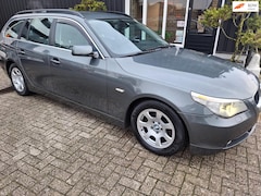 BMW 5-serie Touring - 523i High Executive * handgeschakeld