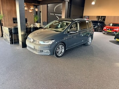 Volkswagen Touran - 1.4 TSI Highline Business R 7p Pano|Navi|7Zits|