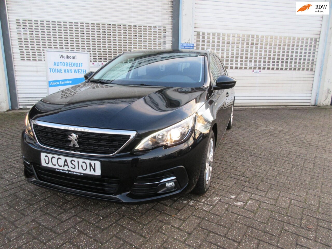 Peugeot 308 SW - 1.2 PureTech style clima cruise - AutoWereld.nl