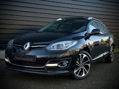 Renault Mégane Estate - 1.2 TCe Bose PANO|CAMERA|KEYLESS|CRUISE|CLIMA