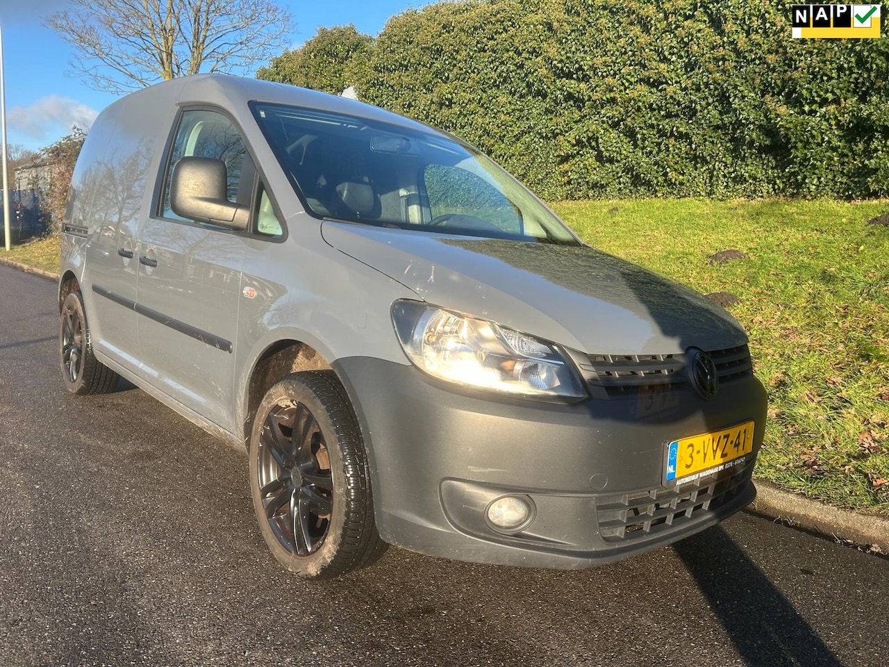 Volkswagen Caddy - 1.6 TDI Go - Sportieve Caddy - Airco - Lichtmetalen velgen - AutoWereld.nl