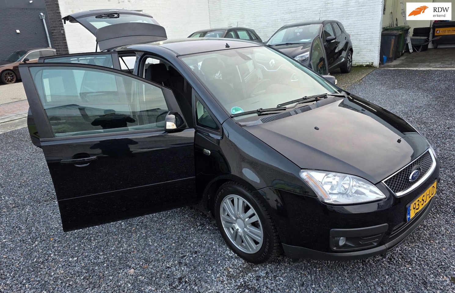 Ford Focus C-Max - 2.0-16V Ghia AUTOMAAT - AutoWereld.nl