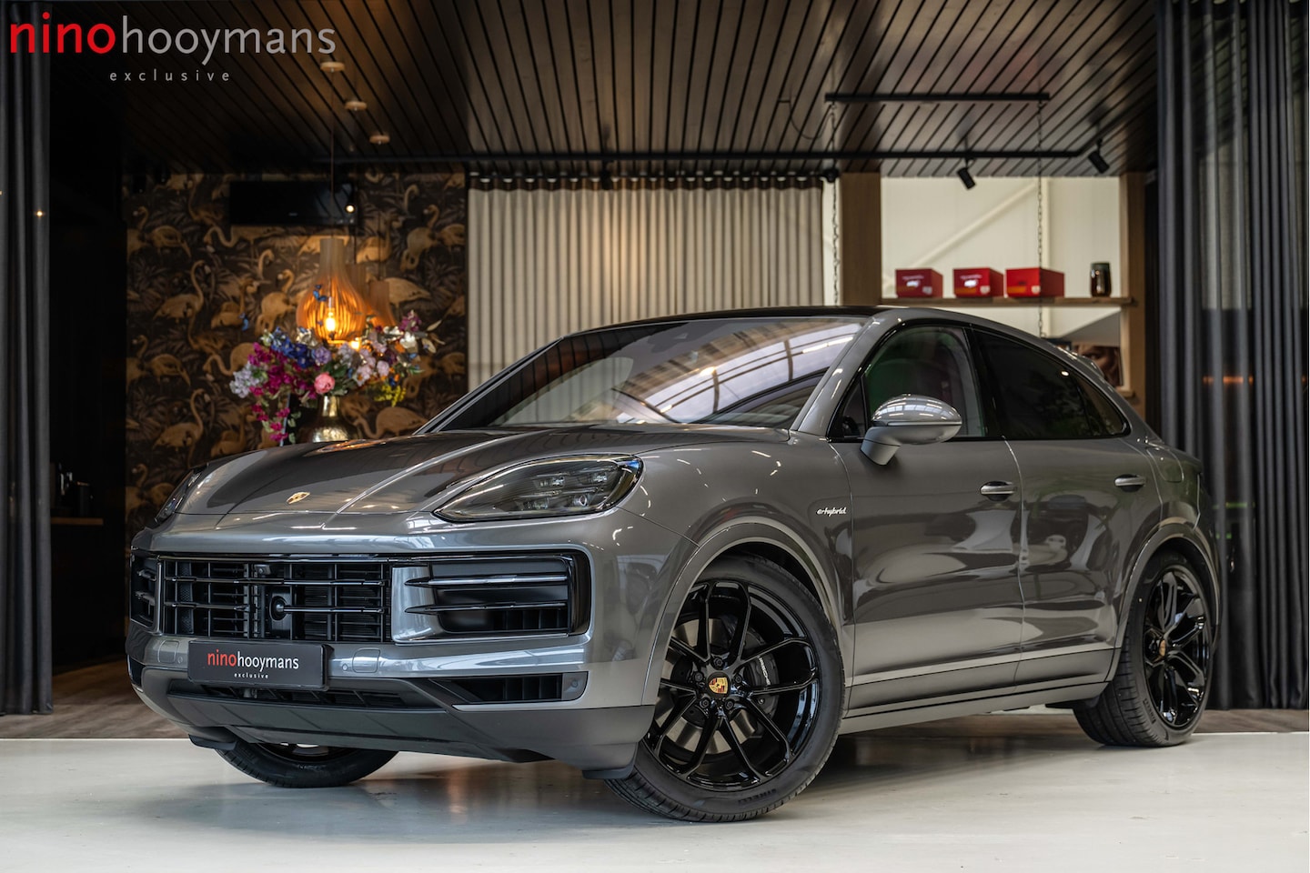 Porsche Cayenne Coupé - 3.0 E-Hybrid | Massage | Innodrive | trekhaak | 360 | PASM | Matrix | Bose - AutoWereld.nl