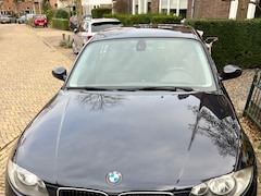 BMW 1-serie - 116i Business Line