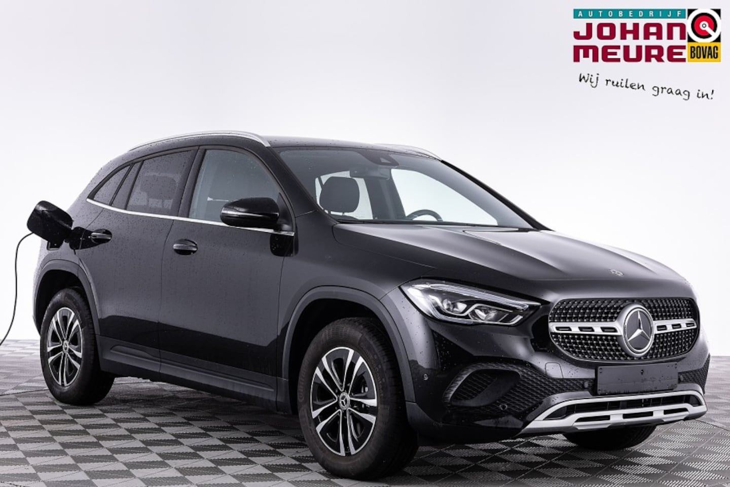 Mercedes-Benz GLA-Klasse - 250 e Business Line | Full LED | Half LEDER | NAVI | PHEV - AutoWereld.nl