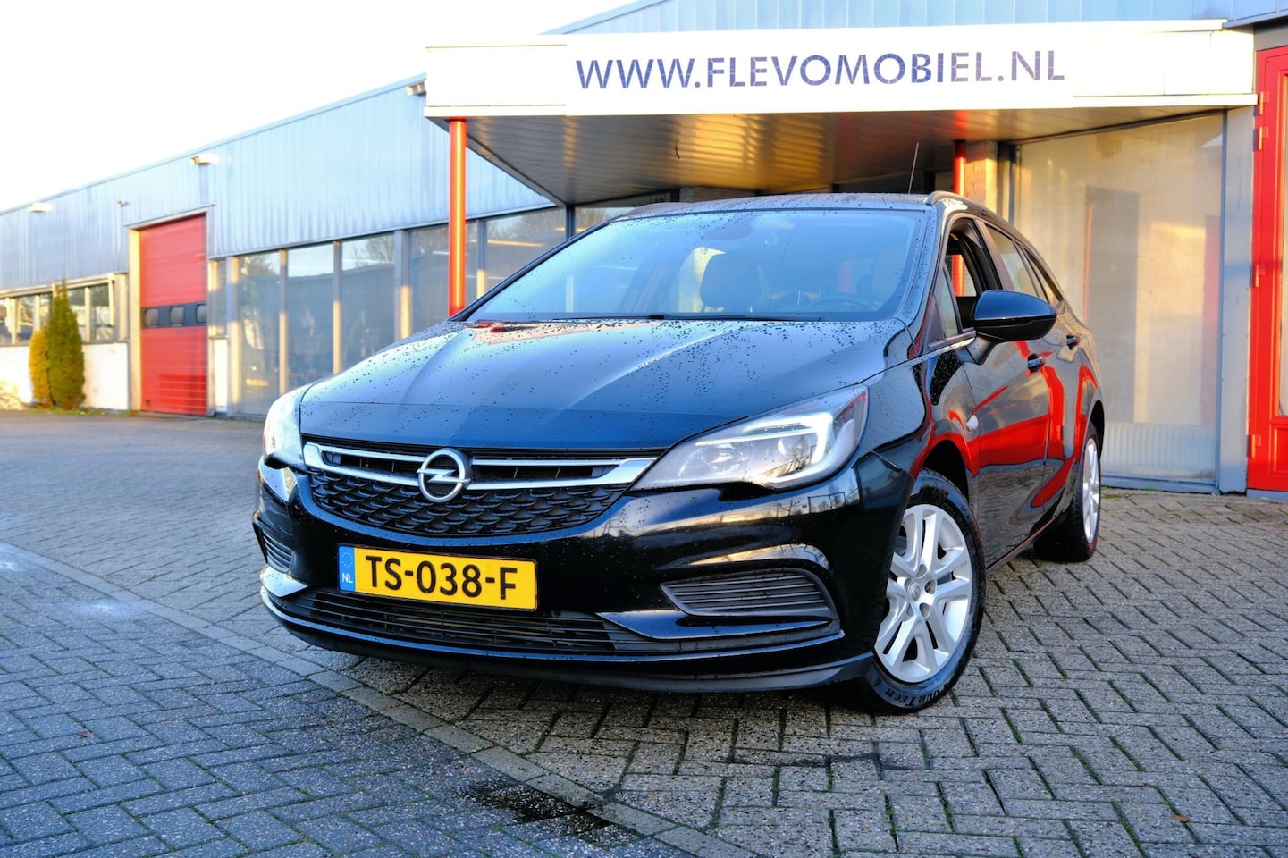 Opel Astra Sports Tourer - 1.0 Online Edition Airco|Apple CarPlay - AutoWereld.nl