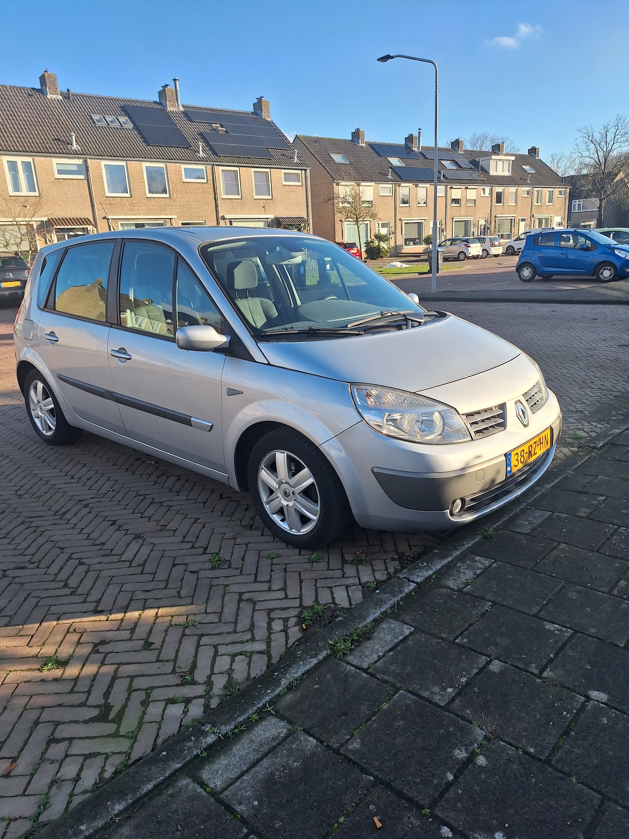 Renault Scénic - 1.6-16V Authentique Basis - AutoWereld.nl