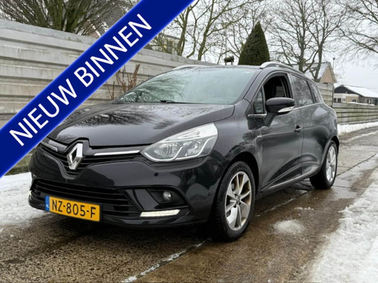 Renault Clio Estate - 1.5 dCi Ecoleader Limited | Airco | LMV | Trekhaak - AutoWereld.nl