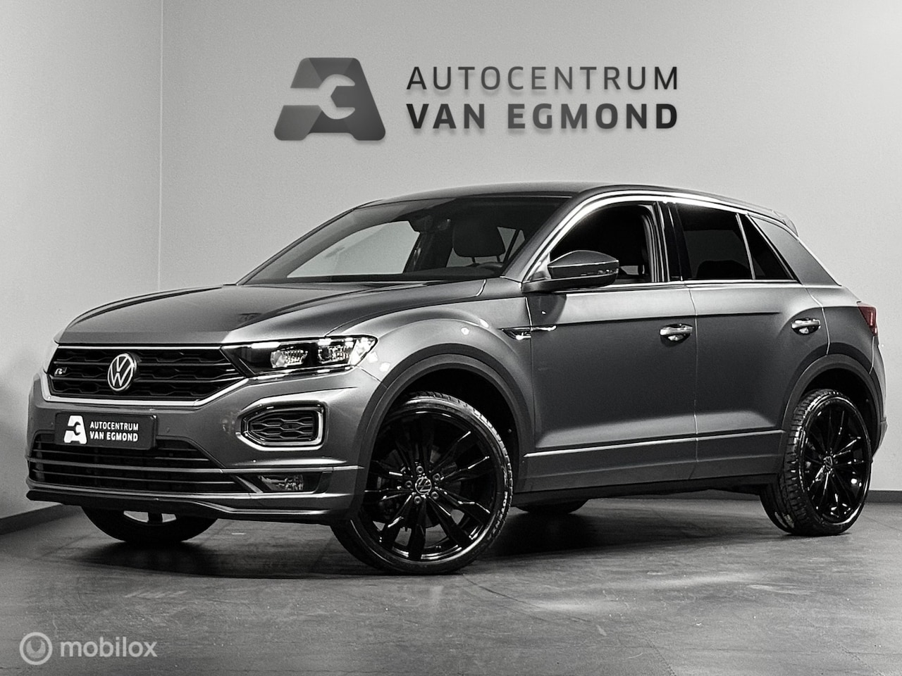 Volkswagen T-Roc - 1.5 TSI DSG 2X R-LINE | APP CNNCT | CAMERA - AutoWereld.nl