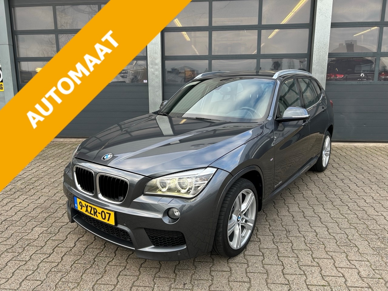 BMW X1 - xDrive 20i 184pk Aut. High Executive / M-sport - AutoWereld.nl