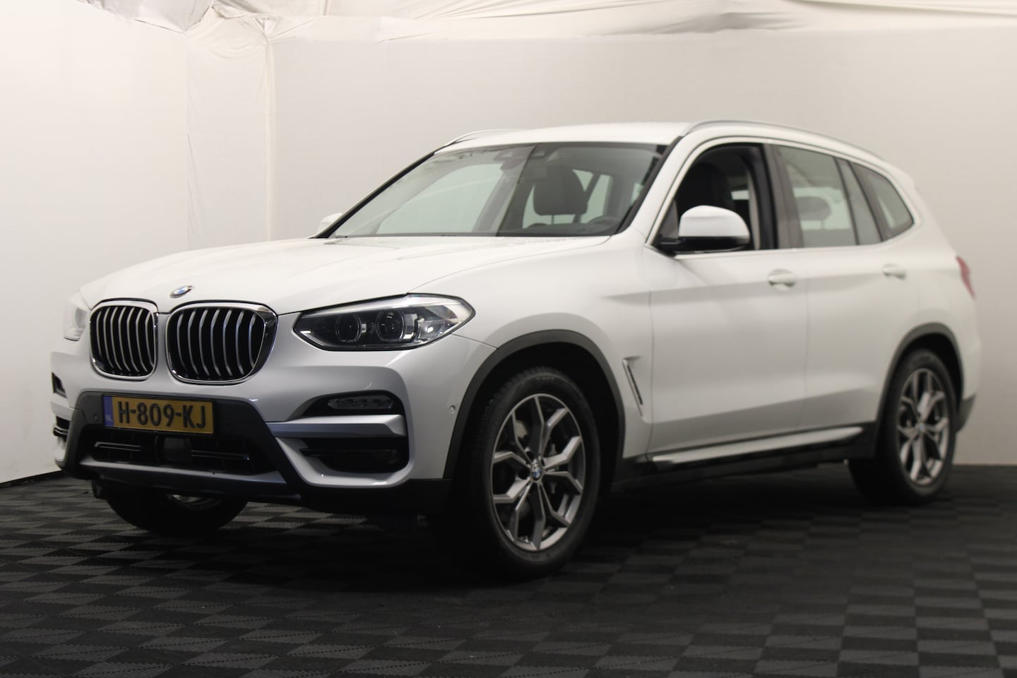 BMW X3 - xDrive30i High Executive |Stoelverwarming|Trekhaak| - AutoWereld.nl