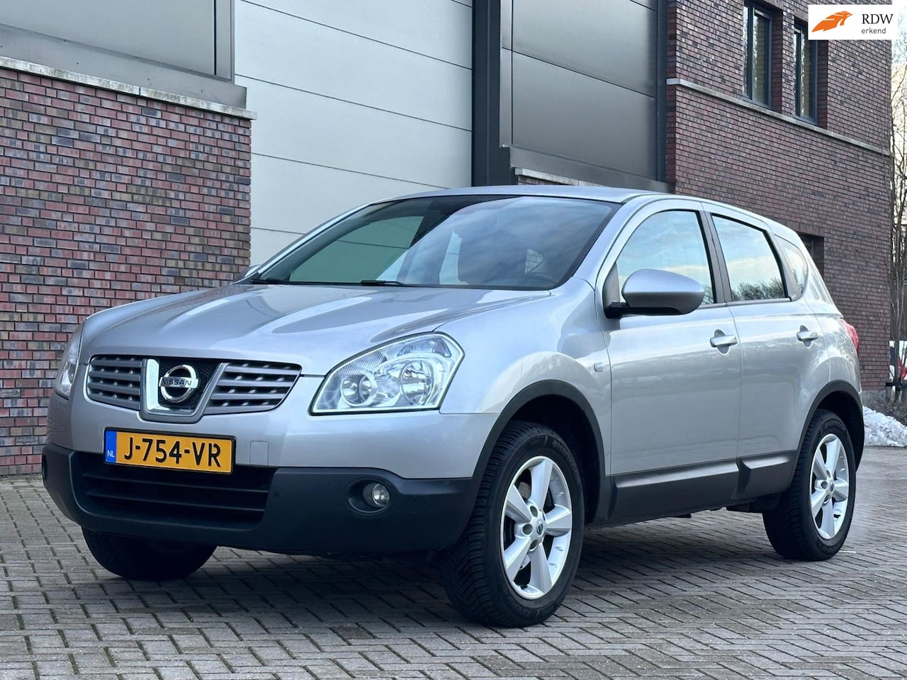 Nissan Qashqai - 1.6 Acenta Achteruit Camera*Cruise*Clima*Trekhaak*LM velgen*1e eigenaar*Parkeersensoren*De - AutoWereld.nl