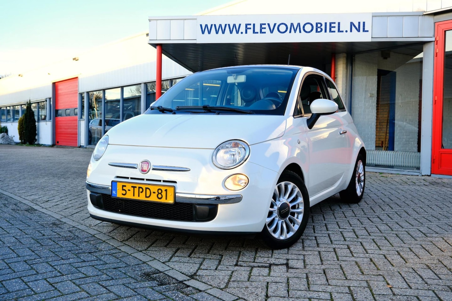 Fiat 500 - 0.9 TwinAir Turbo Lounge Pano|Airco|LMV - AutoWereld.nl