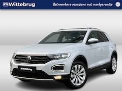 Volkswagen T-Roc - 1.5 TSI 150PK DSG Sport / Panorama dak / Digitale Cockpit / Led / Achteruitrijcamera / ACC