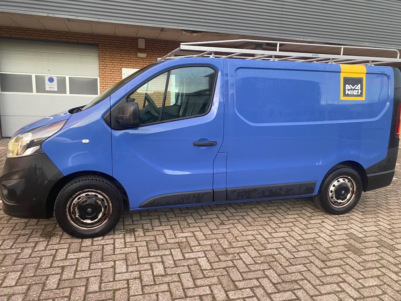 Opel Vivaro - 1.6 CDTI L1H1 Edition 1.6 CDTI L1H1 Edition - AutoWereld.nl