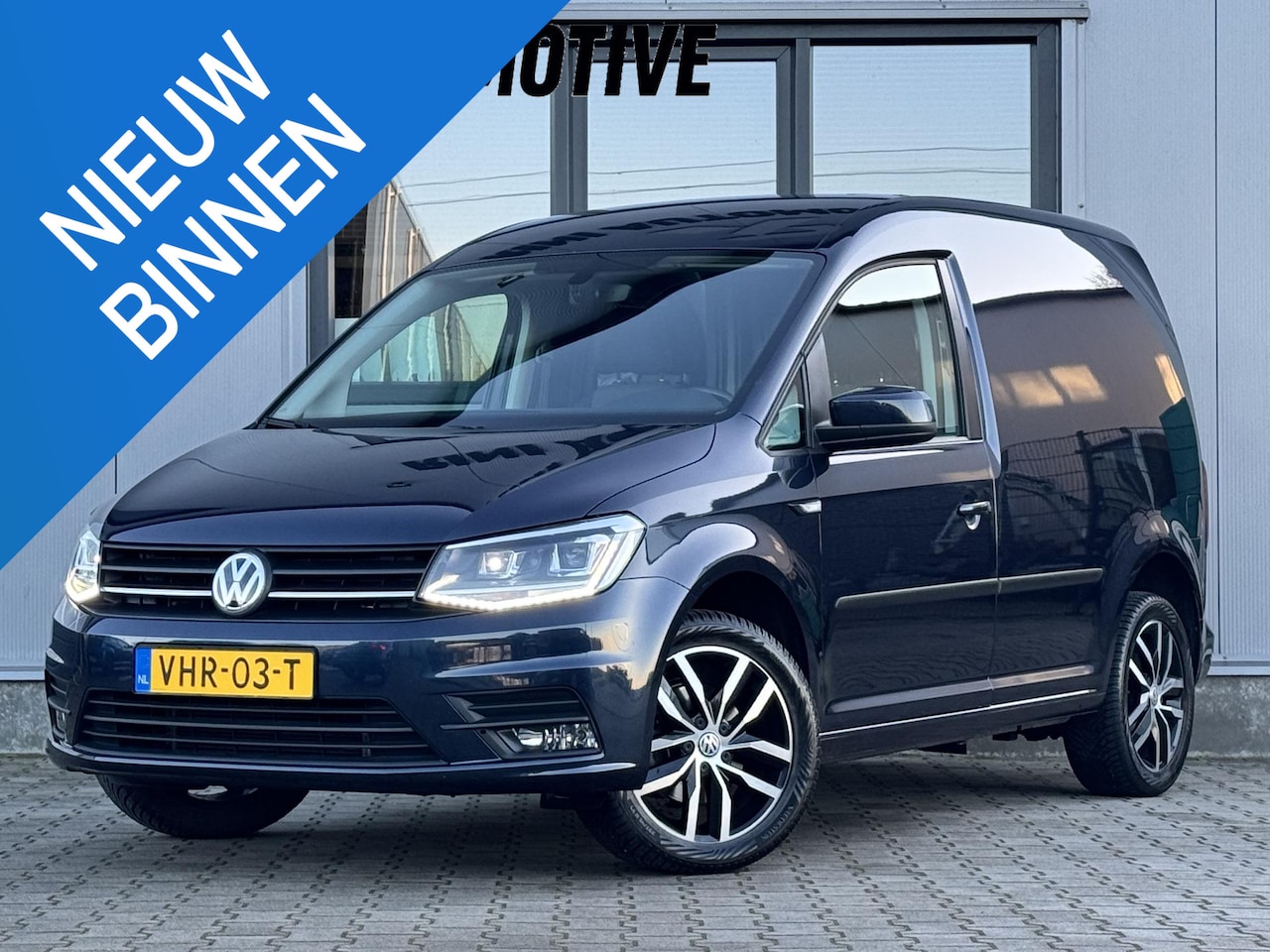 Volkswagen Caddy - 2.0 TDI L1H1 BMT Exclusive Edition | Led | Trekhaak | Navi | App CarPlay | ACC - AutoWereld.nl