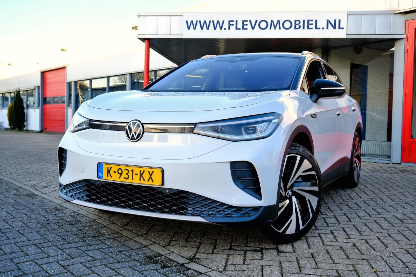 Volkswagen ID.4 - First Max 77 kWh Aut. Pano|Leder-Alcant|Navi|Cam|Clima|LMV - AutoWereld.nl