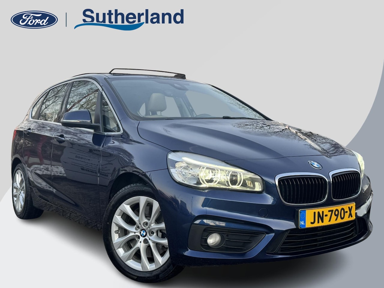 BMW 2-serie Active Tourer - 225xe Centennial Executive 225pk Automaat | Plug in Hybride | Panorama dak | Navigatie | - AutoWereld.nl