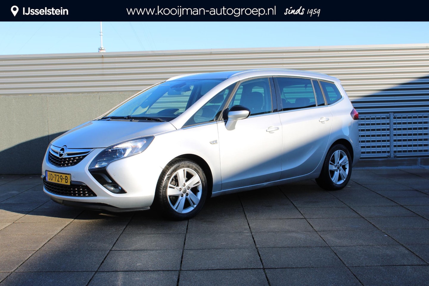 Opel Zafira Tourer - 1.4 Business+ 7persoons / Trkehaak / All Season Banden - AutoWereld.nl