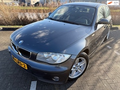BMW 1-serie - 116i*AIRCO*APK*NAP*ELKT-RAAM*C-D AFSTAND