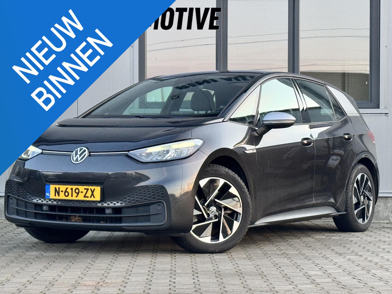 Volkswagen ID.3 - First 58 kWh 205 PK | Trekhaak | 1st | CarPlay | Stuur en stoel verwarming - AutoWereld.nl