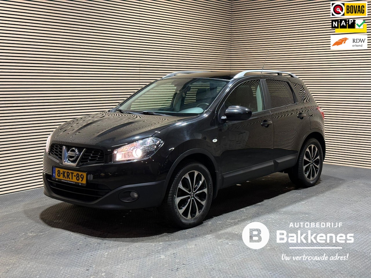 Nissan Qashqai - 1.6 Connect Edition | Pano | Camera | Trekhaak - AutoWereld.nl