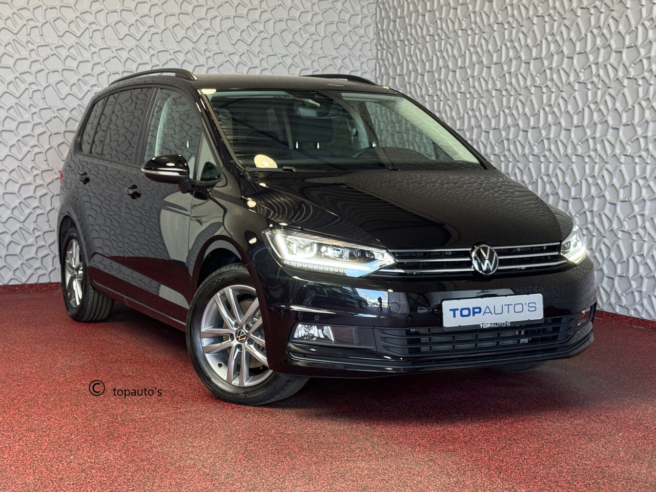 Volkswagen Touran - 1.5 TSI 150PK 7P CARPLAY NAVI CAMERA LED ELEK.KLEP VIR.COCKPIT DODE.HOEK DET. STOELVERW KE - AutoWereld.nl