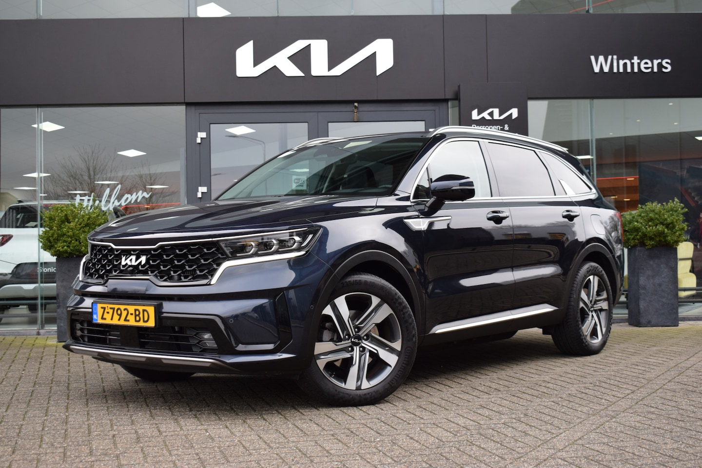 Kia Sorento - 1.6 T-GDI Plug-in Hybrid 4WD ComfortLine 5p. | Trekhaak | Head-Up Display | Memory | Stoel - AutoWereld.nl