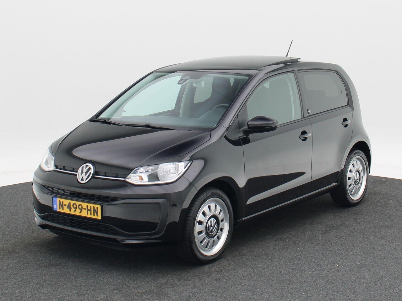 Volkswagen Up! - 1.0 BMT Sound+ Edition | Elektrisch Panoramadak | Cruise Control | Bluetooth | Airco | 16 - AutoWereld.nl