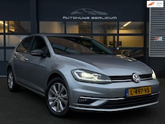 Volkswagen Golf - 1.5 TSI Highline Business R Carplay Camera Navi Cruise