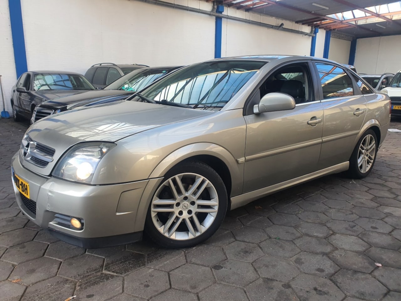 Opel Vectra GTS - 1.8-16V Elegance |AIRCO|NAP|APK|LEER|17" - AutoWereld.nl